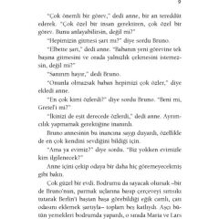 Çizgili Pijamalı Çocuk-
