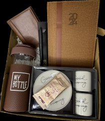 Hediye Paketi-Kahverengi Konsept